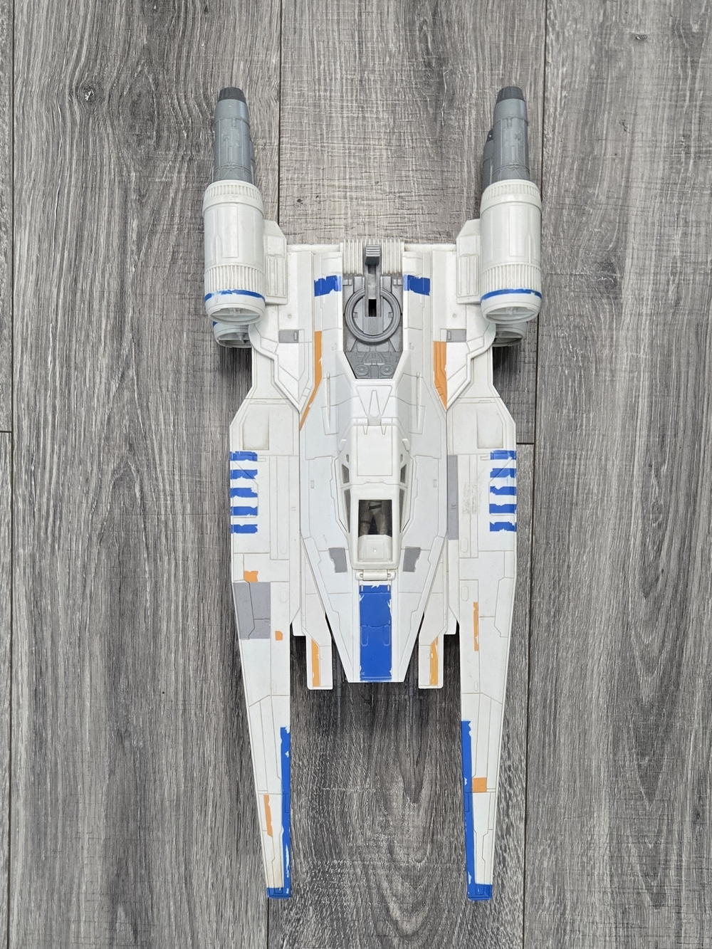 2016 Hasbro Star Wars Rogue One Rebel U-Wing Fighter Vehicle With Rey Figure.